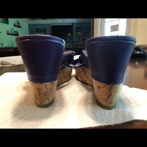 Purple thong 3 in heel sandals never worn. Size 9